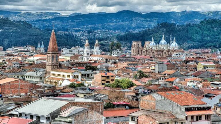 10 Tempat Wisata di Quito Terhits Dikunjungi