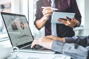 Cara Mendigitalisasi Bisnis Anda untuk Meningkatkan Profit Lebih Besar